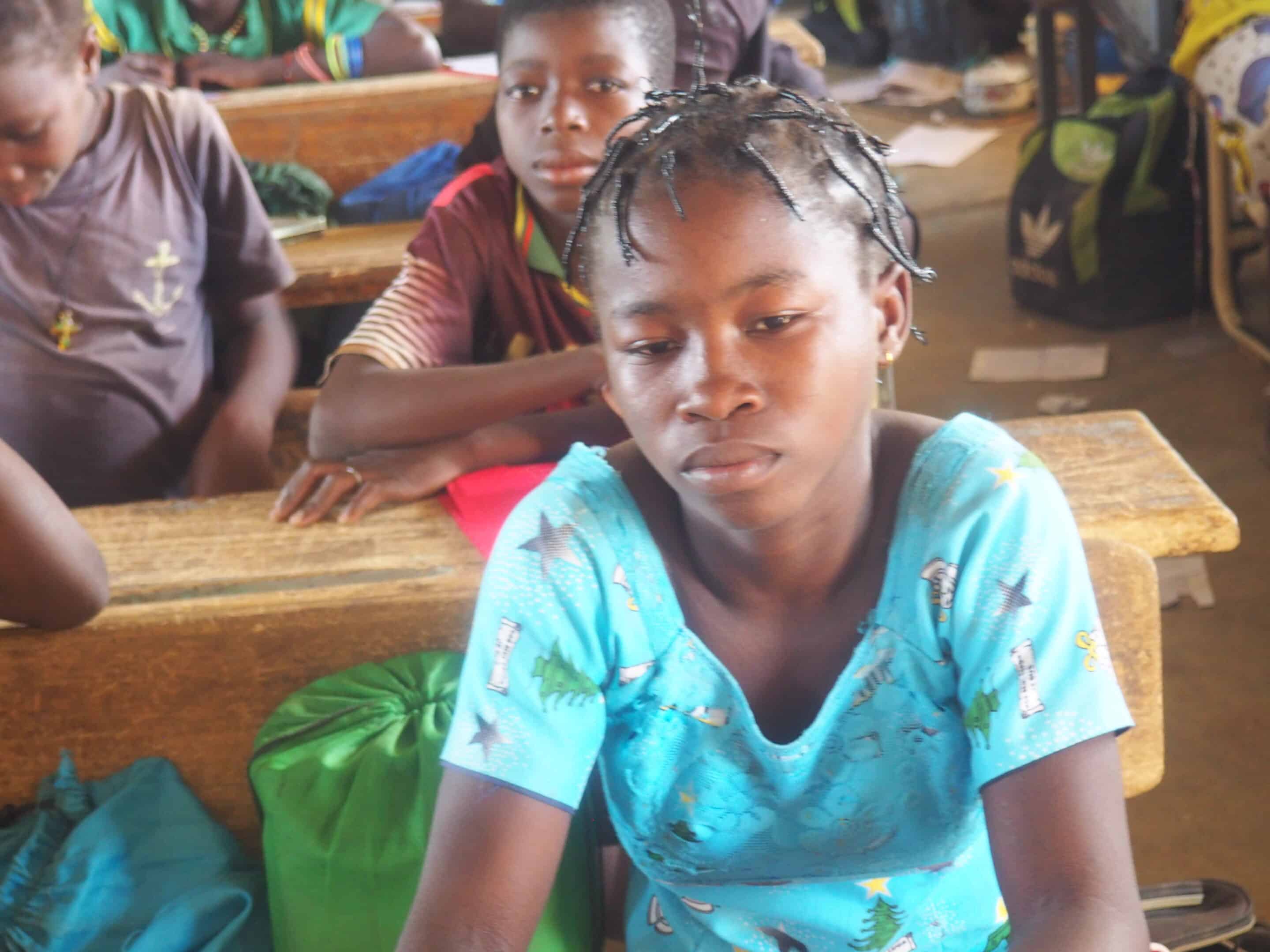 Projet EECREQ au Burkina Faso:     La lumière améliore les performances des élèves