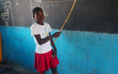 Pour les filles déscolarisées, une école de la deuxième chance au Burkina Faso
