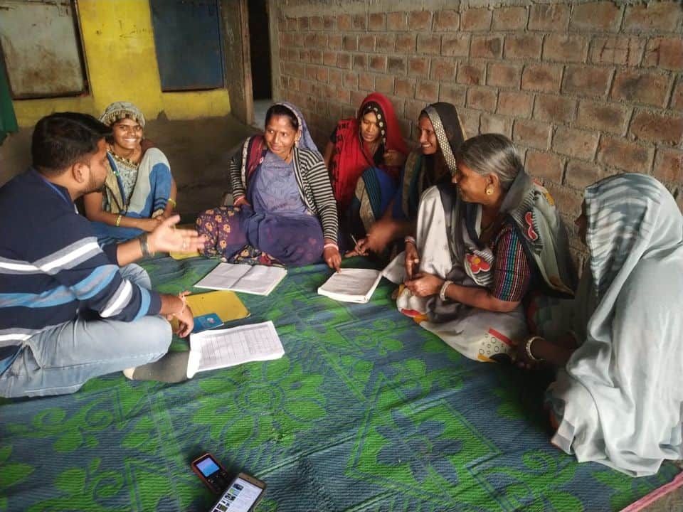 In India, Aide et Action runs a community development initiative
