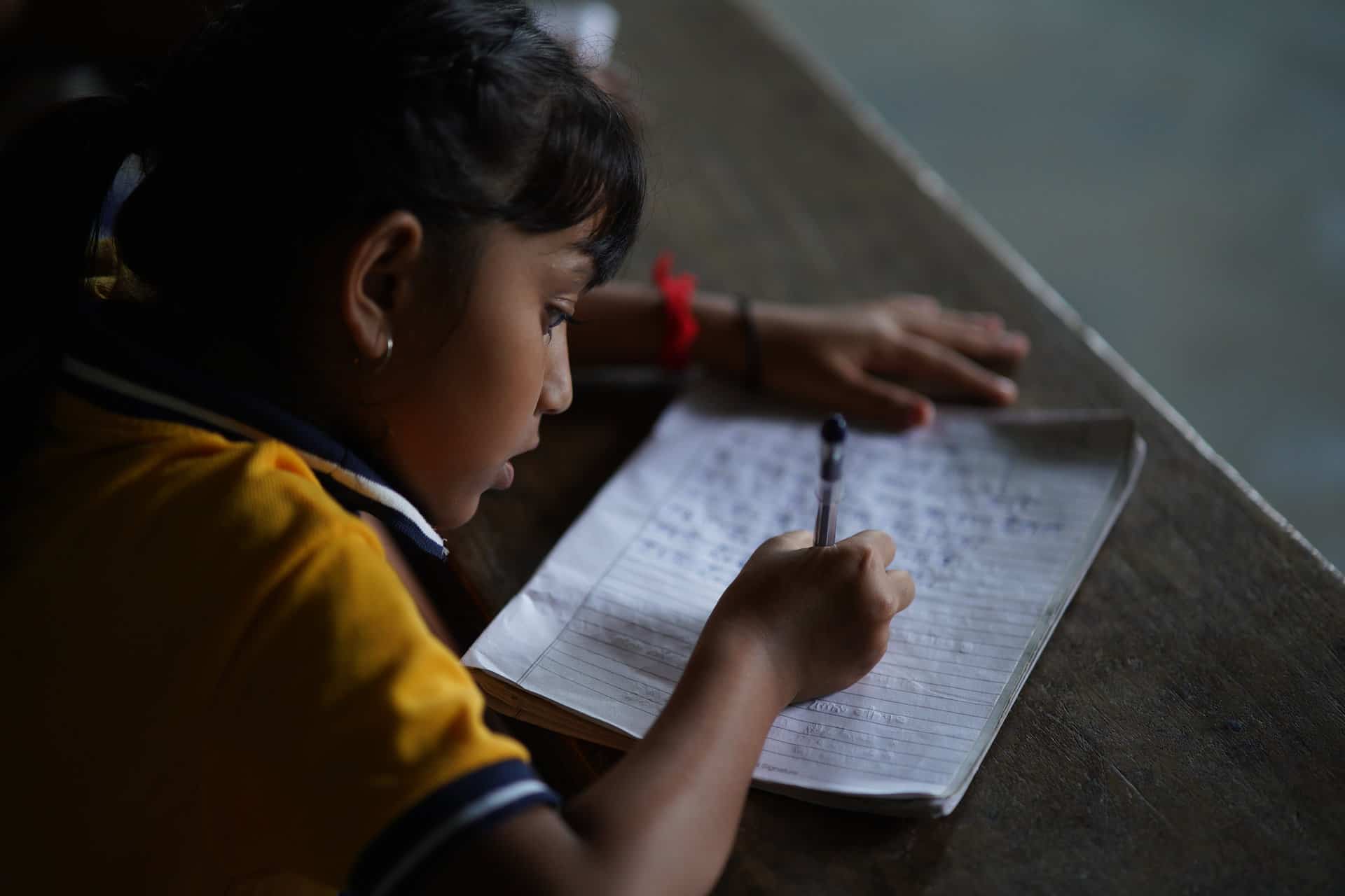 Start of a catch-up activity following learning losses caused by prolonged school closures. India was one of the countries with the longest period of school closure (almost 18 months) due to the COVID-19 pandemic. State of Assam, India, October 2022. Gilles Oger