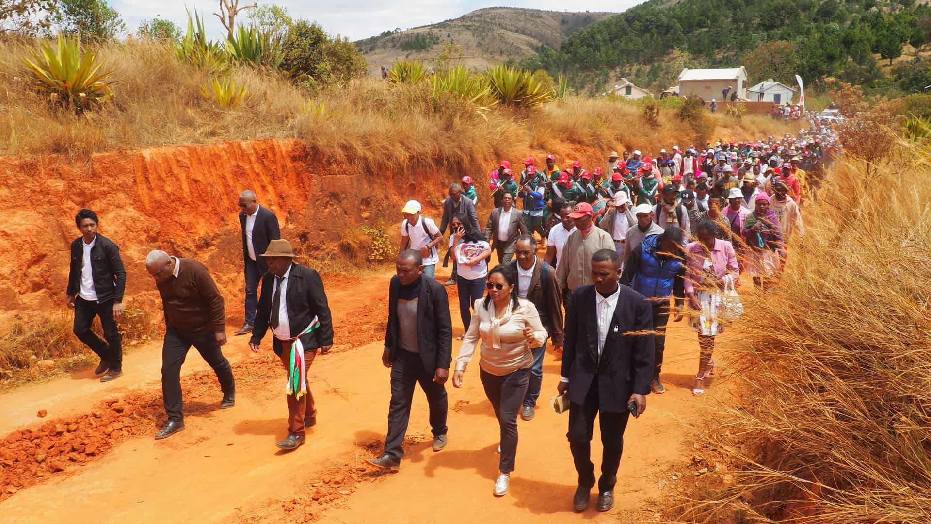 Madagascar : inauguration du Village Orange à Antsahafilo